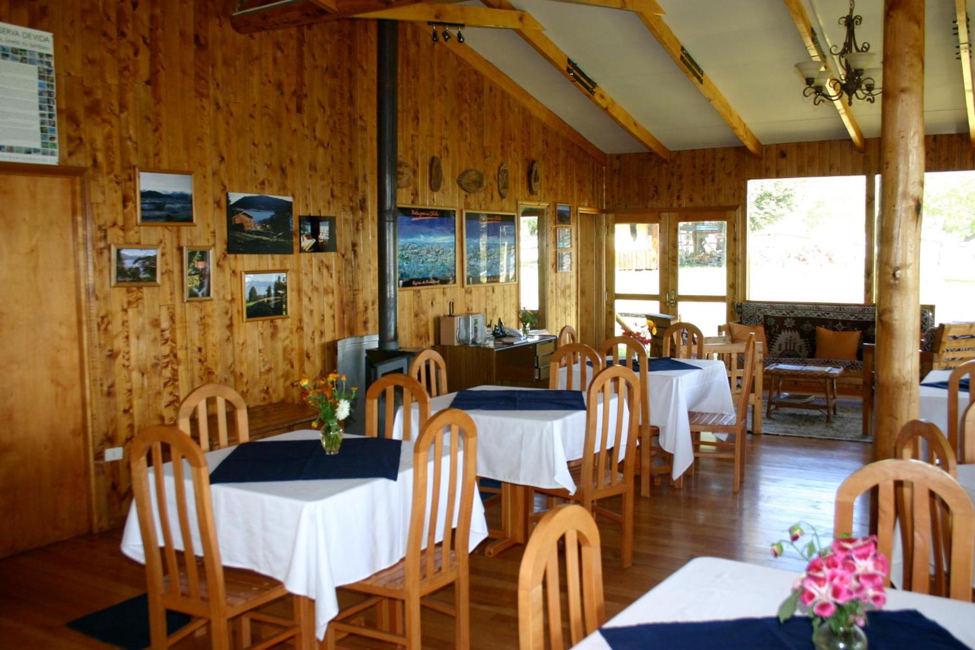 Lodge El Mirador De Guadal 푸에르토과달 외부 사진
