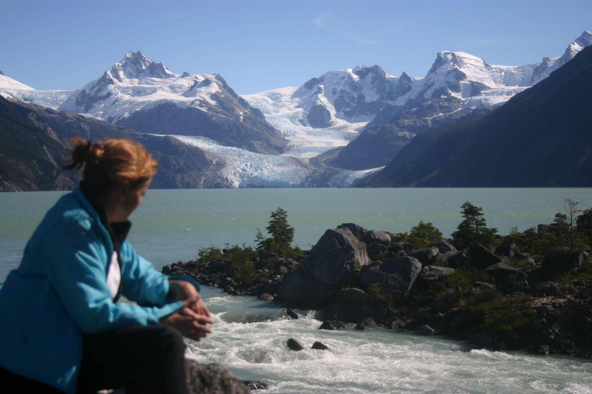 Lodge El Mirador De Guadal 푸에르토과달 외부 사진